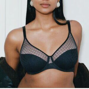 Chantelle Norah Chic Underwire Bra 32H Black (Never Worn)